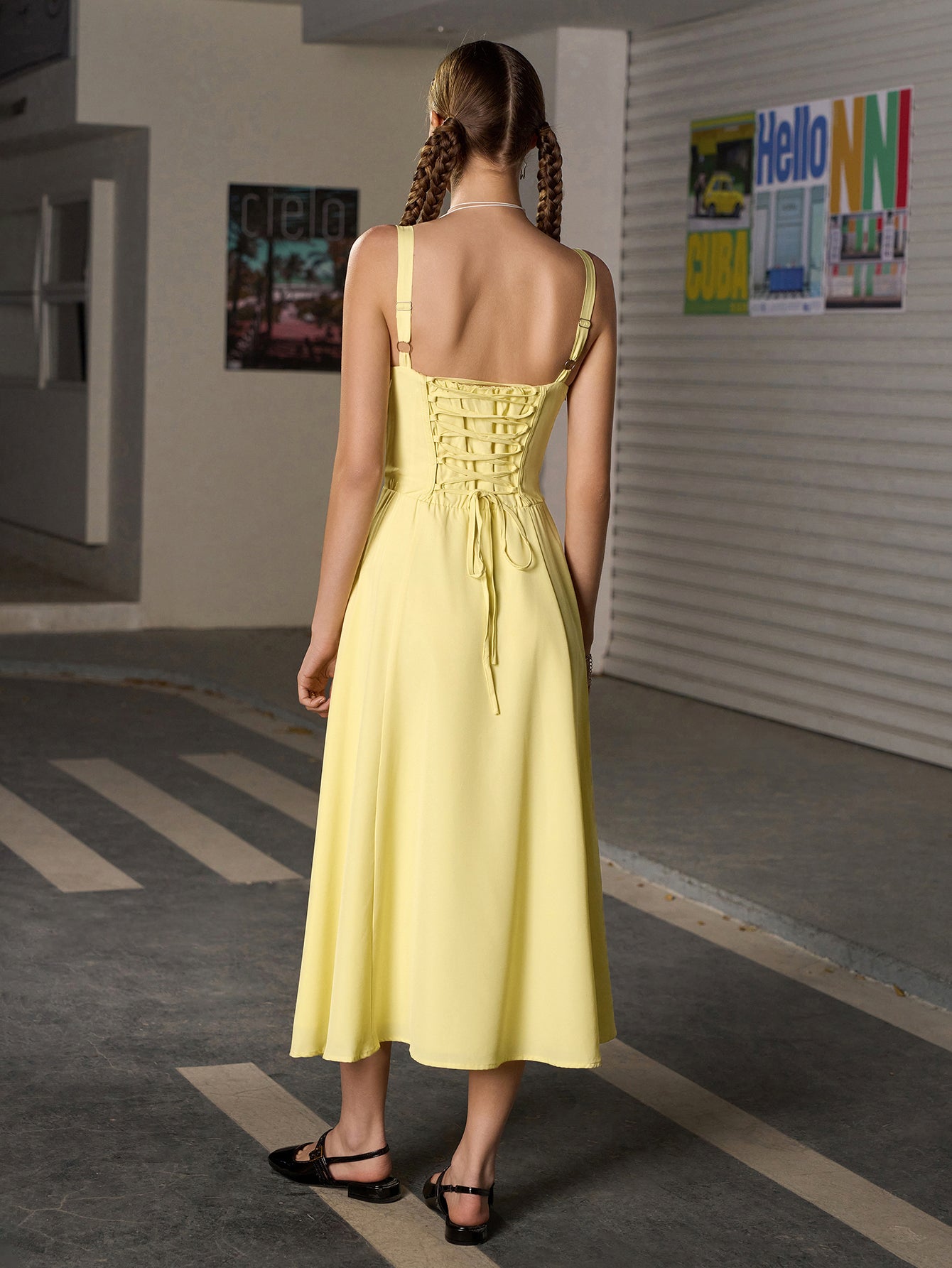 Jacklynn Ruched Midi Dress