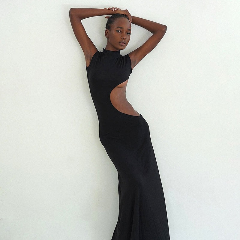 Joana Round Neck Maxi Dress